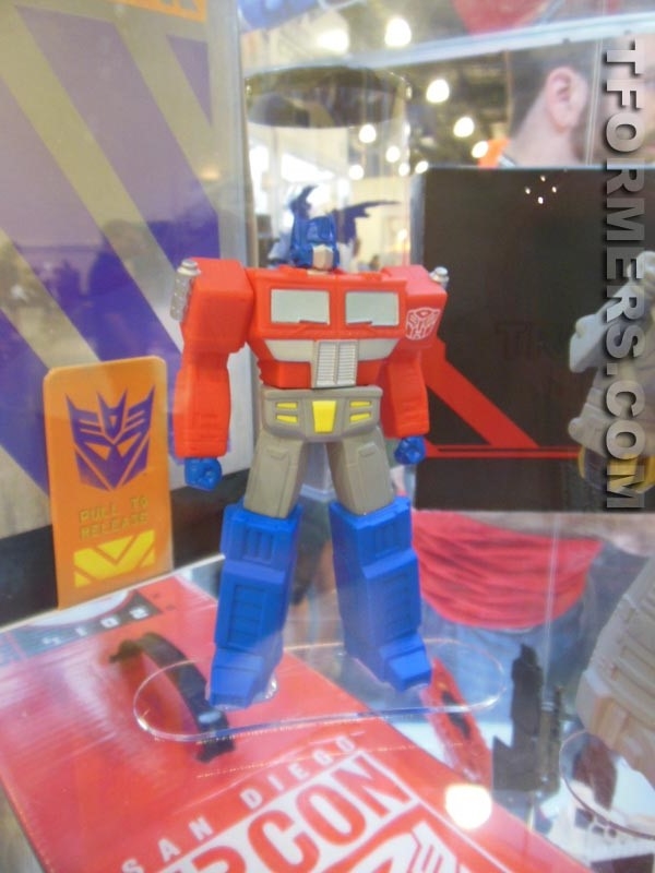 BotCon 2013   Transformers SDCC Images Gallery Metroplex, G1 5 Pack, Shockwaves' Lab  (12 of 101)